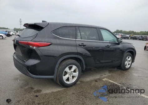 2021 Toyota Highlander L z USA, uszkodzony, nr VIN 5TDCZRBH0MS070708